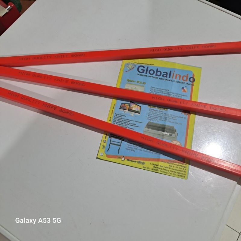 

Bantalan pemotong kertas 888