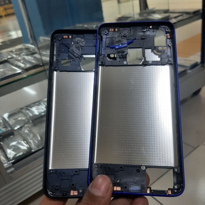 Bezel Tulangan Realme 3 Pro