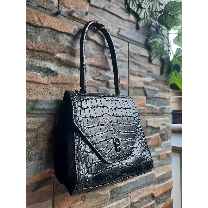 Shoulder Hitam Marja Kurki - TAS PRELOVED BRANDED ORIGINAL