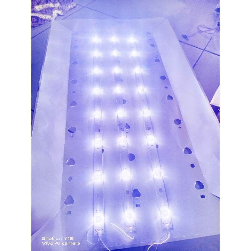 Lampu BL BeigLeig Tv Polytron pld32t7511g pld32t7511 pld32d7511 pld32d1550