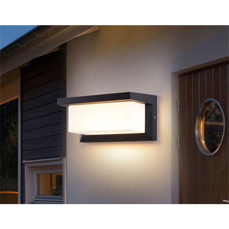 Lampu Dinding Taman / Lampu Dinding Rumah / Lampu Dinding Tempel Hias Taman Pilar Teras