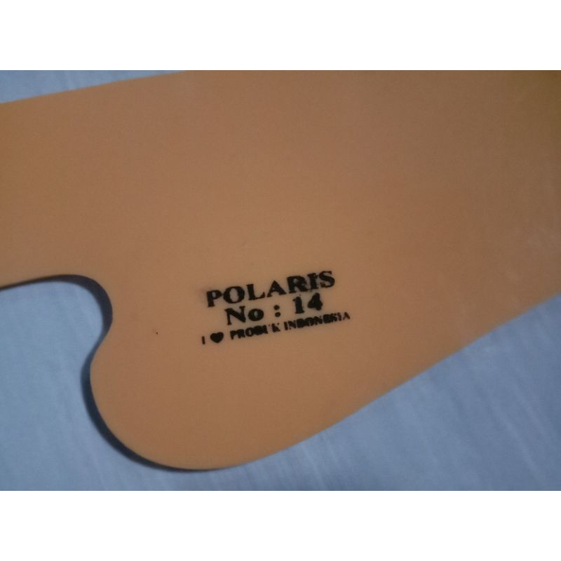 

Penggaris Polaris No 14