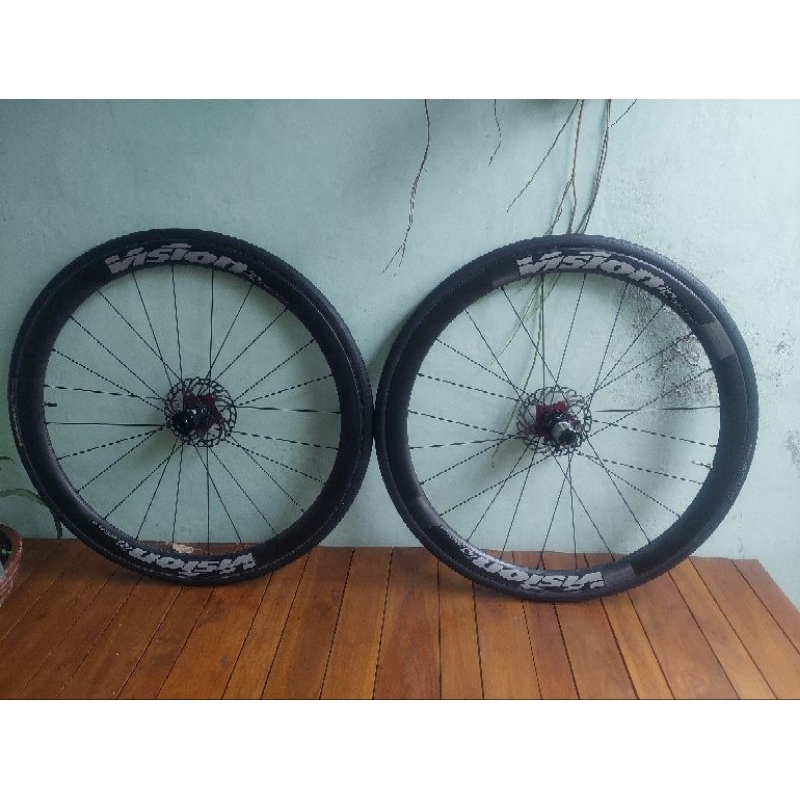 wheelset sepeda balap roadbike 700c carbon Vision sc40 disc brake