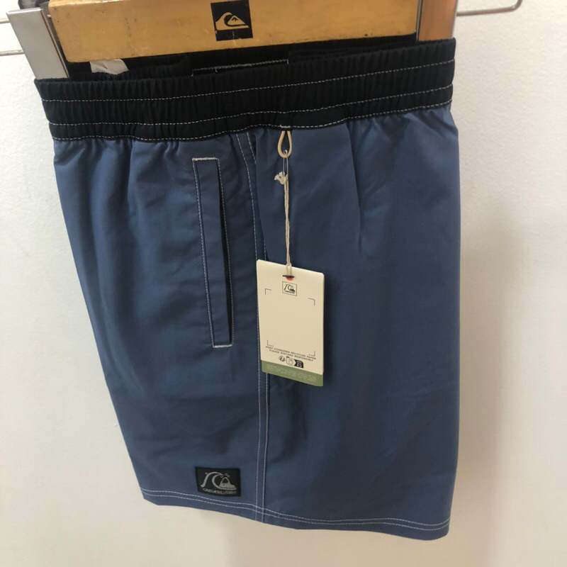 celana pendek pria quiksilver original straight leg volley 17nb navy