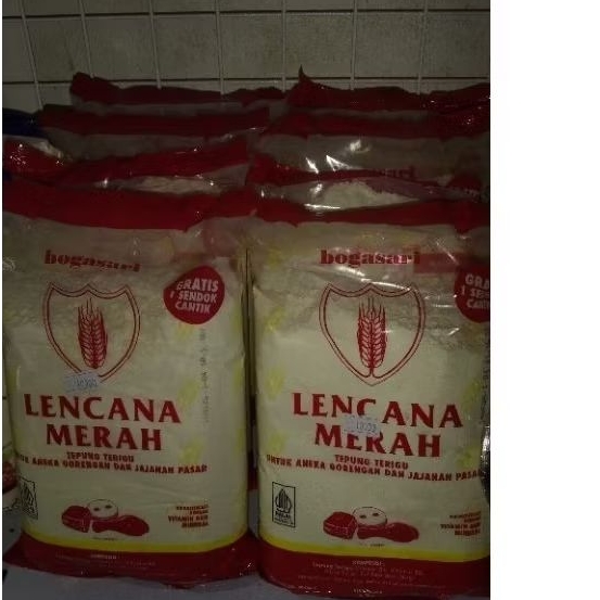 

TEPUNG TERIGU LENCANA MERAH 1KG TEPUNG SERBAGUNA