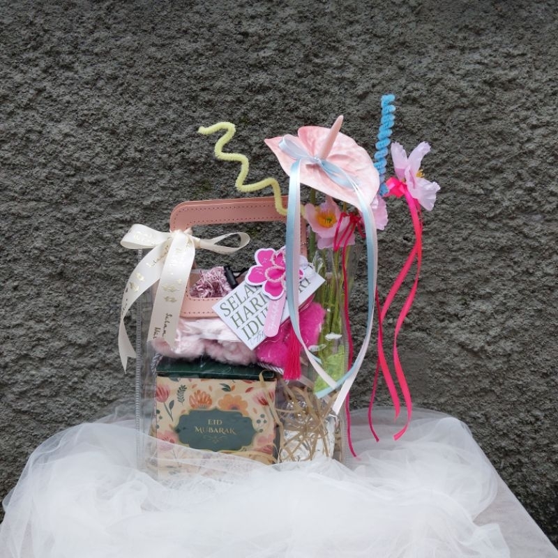 

Craftby.queen | HAMPERS LEBARAN IDUL FITRI PAKET 2