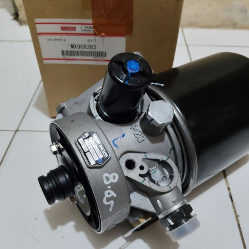 AIR DRYER ASSY MX908383 AIR DRYER FUSO FZ4928
