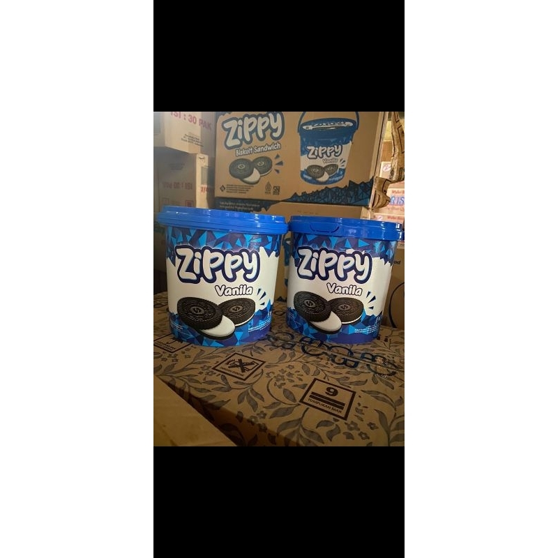 zippy#biskuit toples vanila