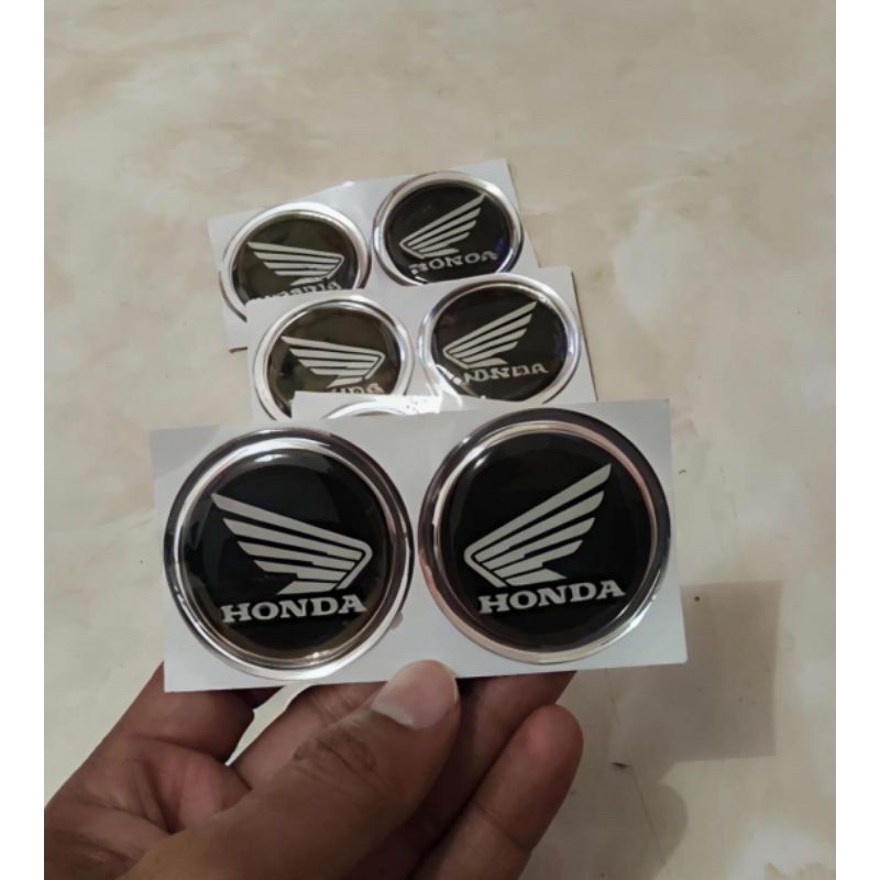 Stiker Timbul logo sayap honda bulat hitam silver