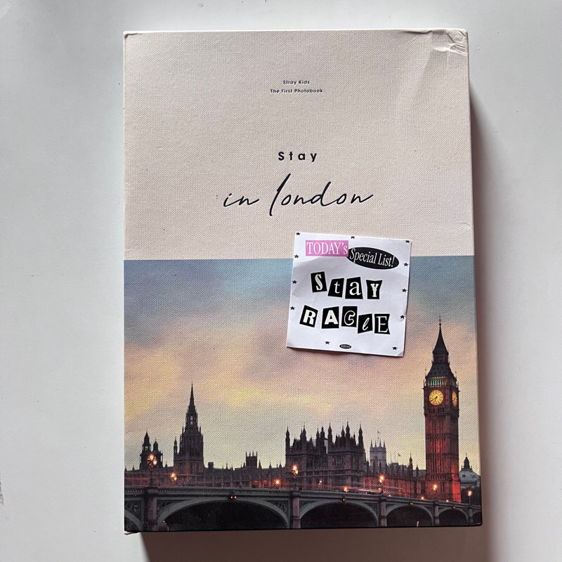 stray kids stay in london photobook bangchan leeknow changbin hyunjin han felix seungmin felix i.n