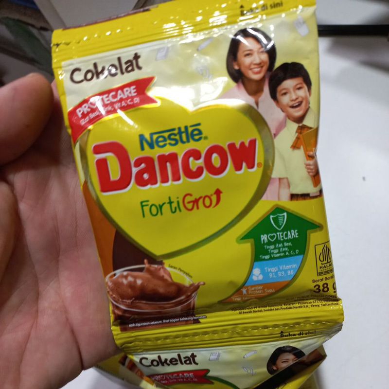 

DANCOW SACHET/RENCENG SUSU BUBUK (isi 10) COKLAT/ VANILA