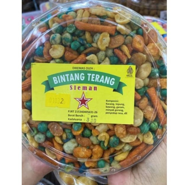 

Snack/ Makanan Ringan/ Camilan Kacang Mix/ Campur
