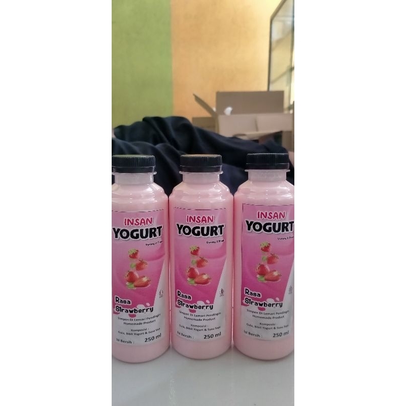 

yoghurt stroberi