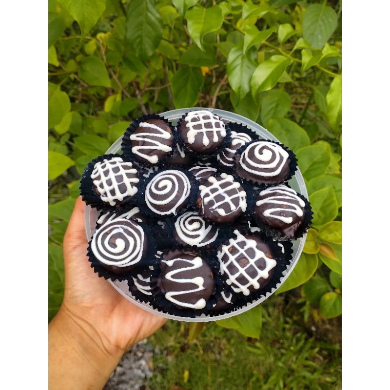 

KUE LEBARAN CHOCO BALL 500gr