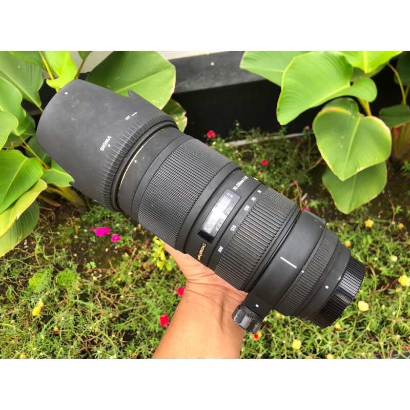 Lensa Sigma 70-200mm F2.8 For Nikon