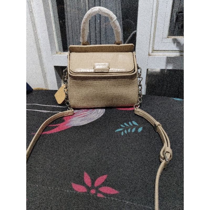 Tas selempang handbag wanita model unik