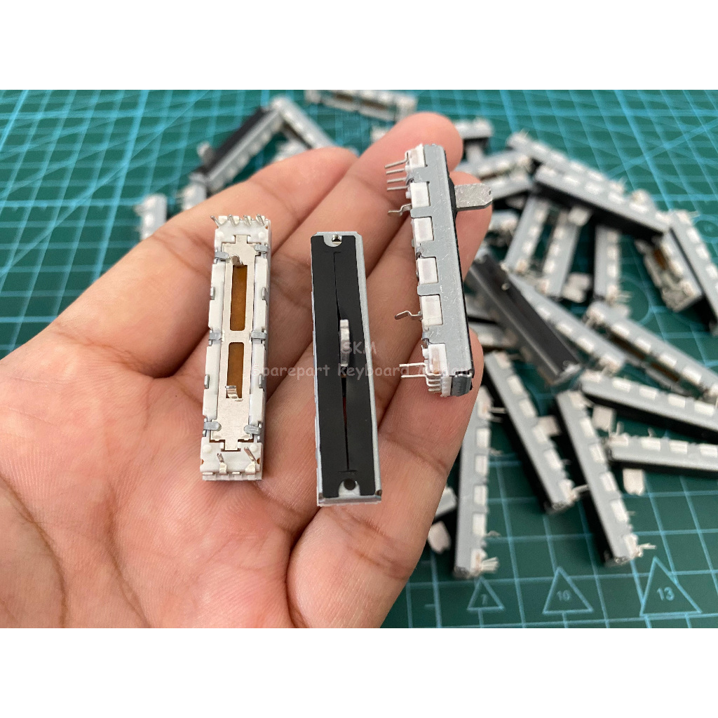 POTENSIO VOLUME MASTER GESER KN7000 KN6500 KN6000 - ORIGINAL (MEREK ALPS)