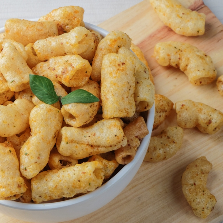 

MAKARONI PEDAS DAUN JERUK - Keripik Nyonya - Kripik Makroni Renyah Jajanan Pasar - Kerupuk Makaroni Crispy Renyah Pedas Jeruk