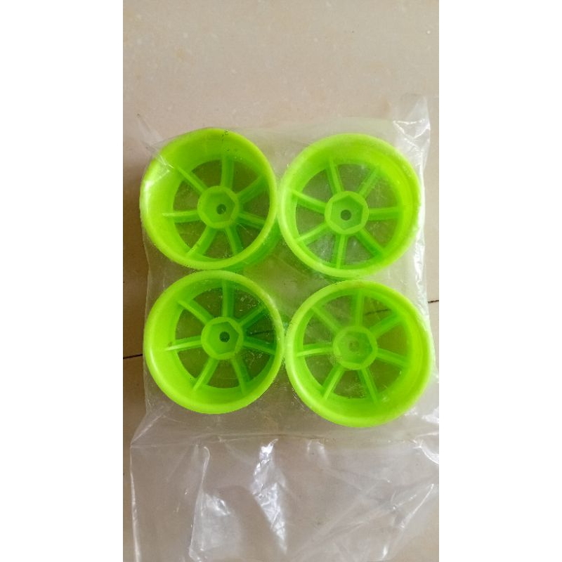 velg rc rally 1/10  baru