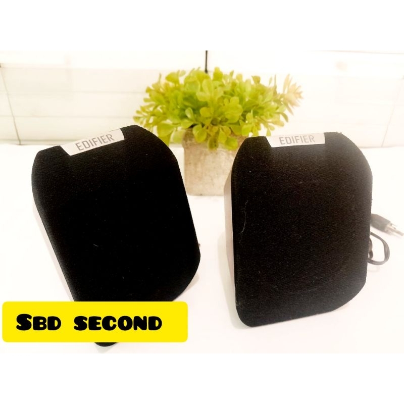 Speaker pasif/vocal/satelit EDIFIER(SEPASANG)