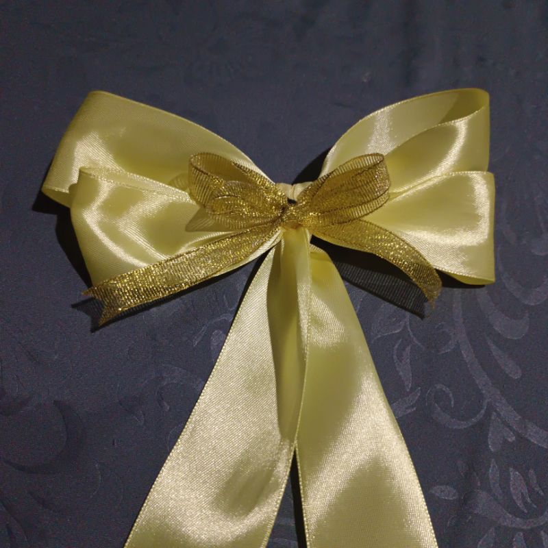 

pita hampers satin besar