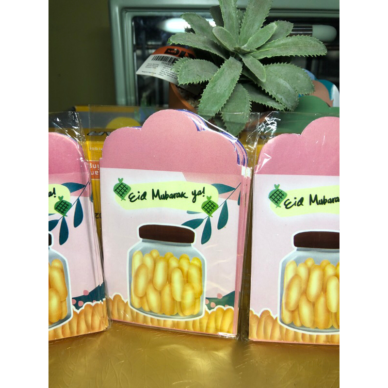 

Amplop lebaran medium isi 10 lembar