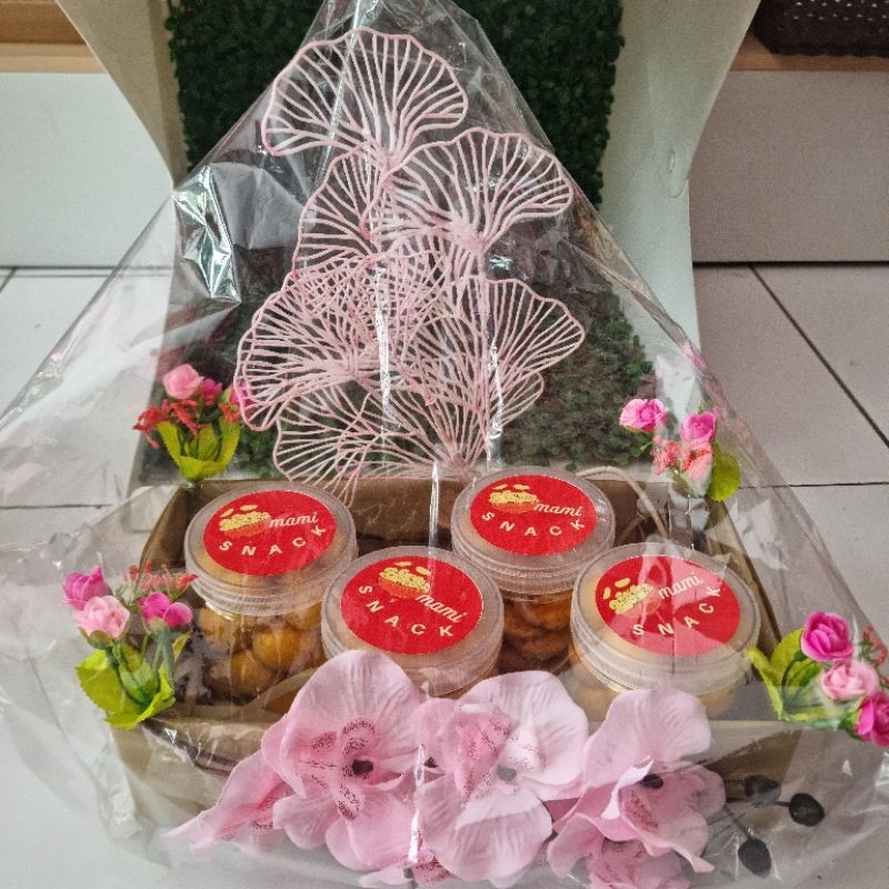 

[KHUSUS INSTANT] Homemade Nastar Lebaran | Kue Kering Nastar | Kue Kacang | Kue Kastengel | Kue Lebaran | Parcel Lebaran | Parcel Kue Kering | Hampers Lebaran | Hampers Idul Fitri