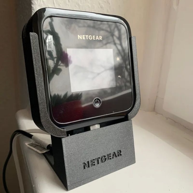 Bracket Wall Mount / Station Dock Modem Netgear M1 M2 Pigtail