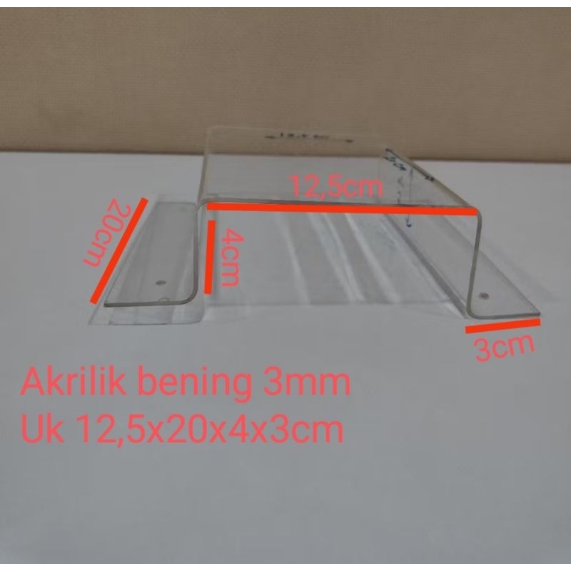 

Akrilik display custom bening uk tebal 3mm