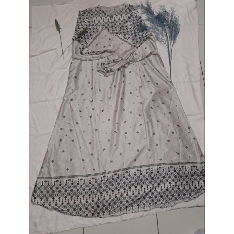 Baju gamis Atas Dior silk premium silver