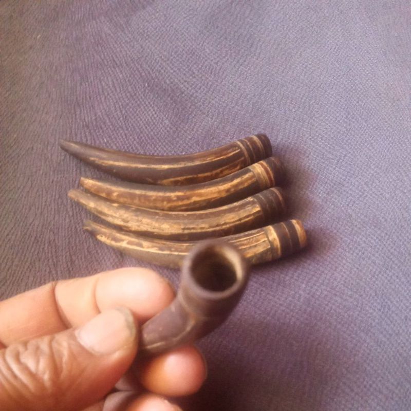 once pipa rokok tradisional tempurung batok kelapa