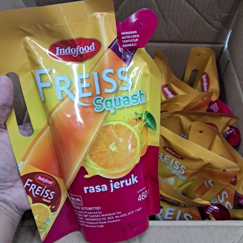 

Indofood Syrup Freiss Squash Jeruk 460ml dan Freiss Squash Sirup Cocopandan 460ml