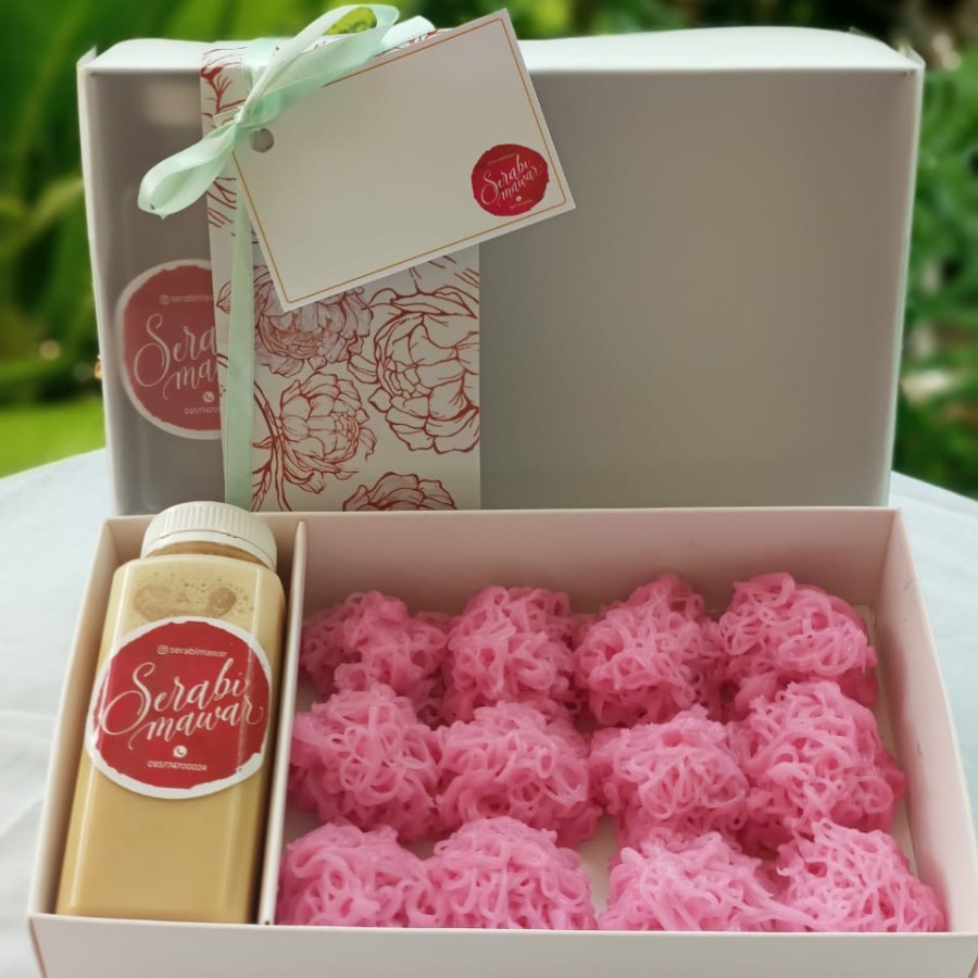

Hampers Serabi Mawar Isi 12 Buah