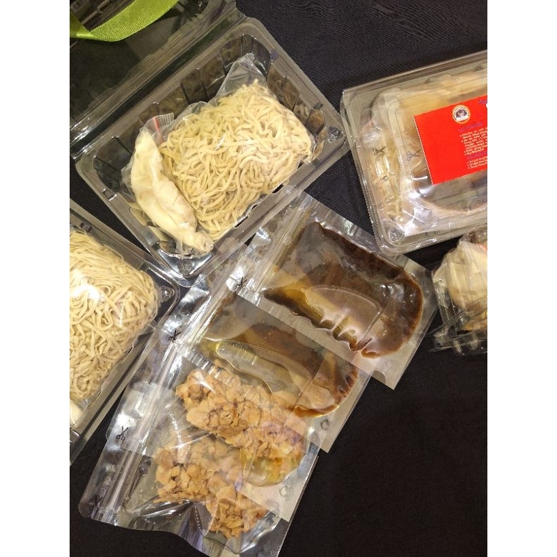 

Pangsit Mie Ayam Frozen Viral
