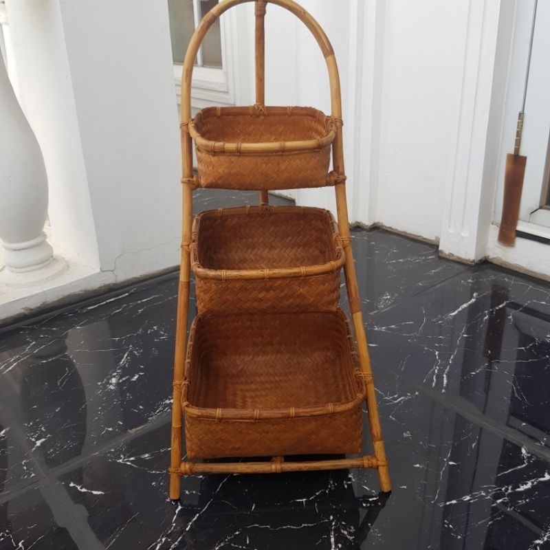 wadah tempat penyimpanan bahan dapur anyaman bambu