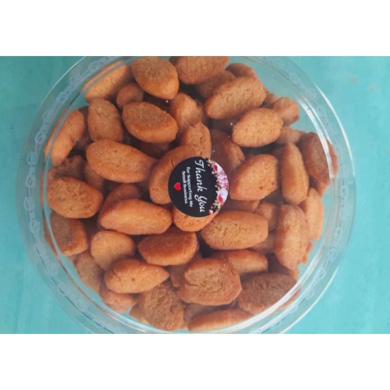 

Biji ketapang kue kering lebaran homemade snack cemilan lebaran