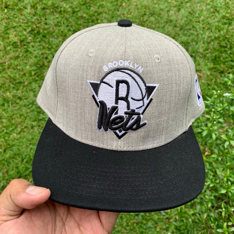 TOPI BROOKLYN NETS MITCHELL & NESS