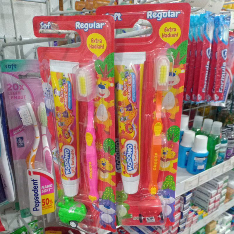 Kodomo Paket Sikat Gigi + Odol Extra hadiah