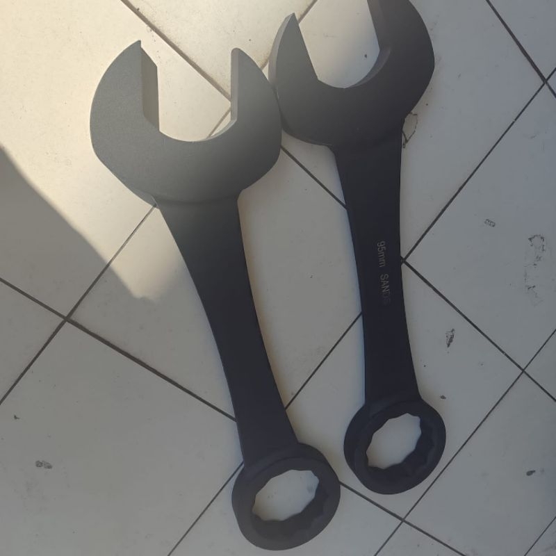 kunci ring pas 95mm SANDS