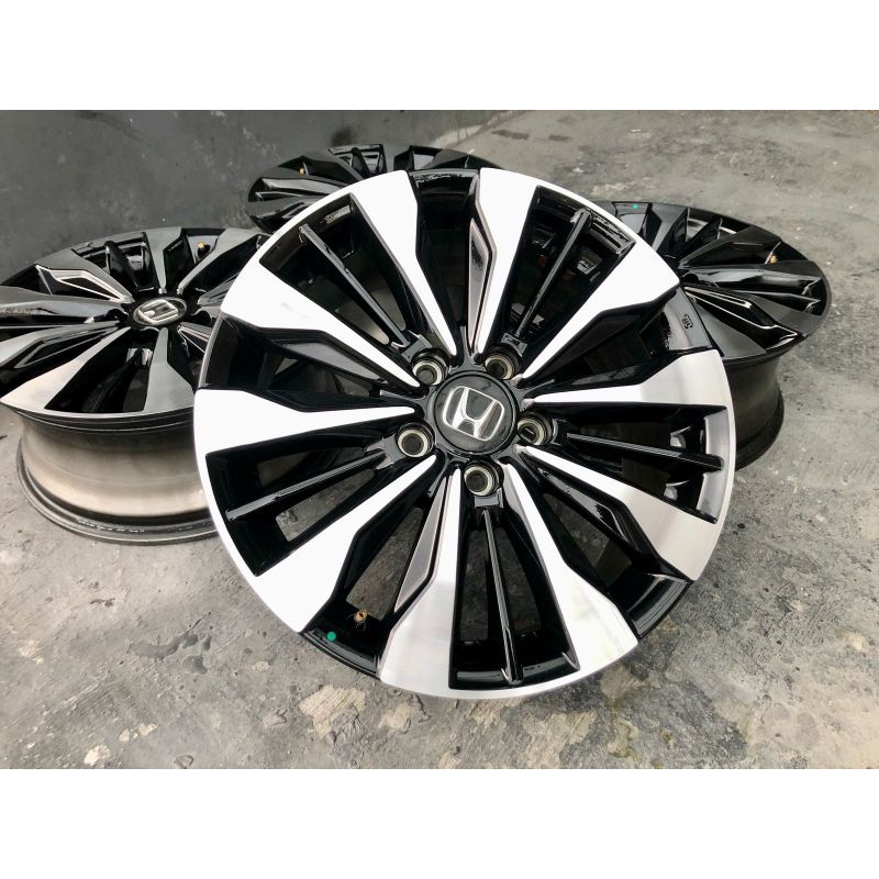 1set(4pcs) velg new BRV Prestige R17 PCD 5/114 kondisi bekas masih mulus