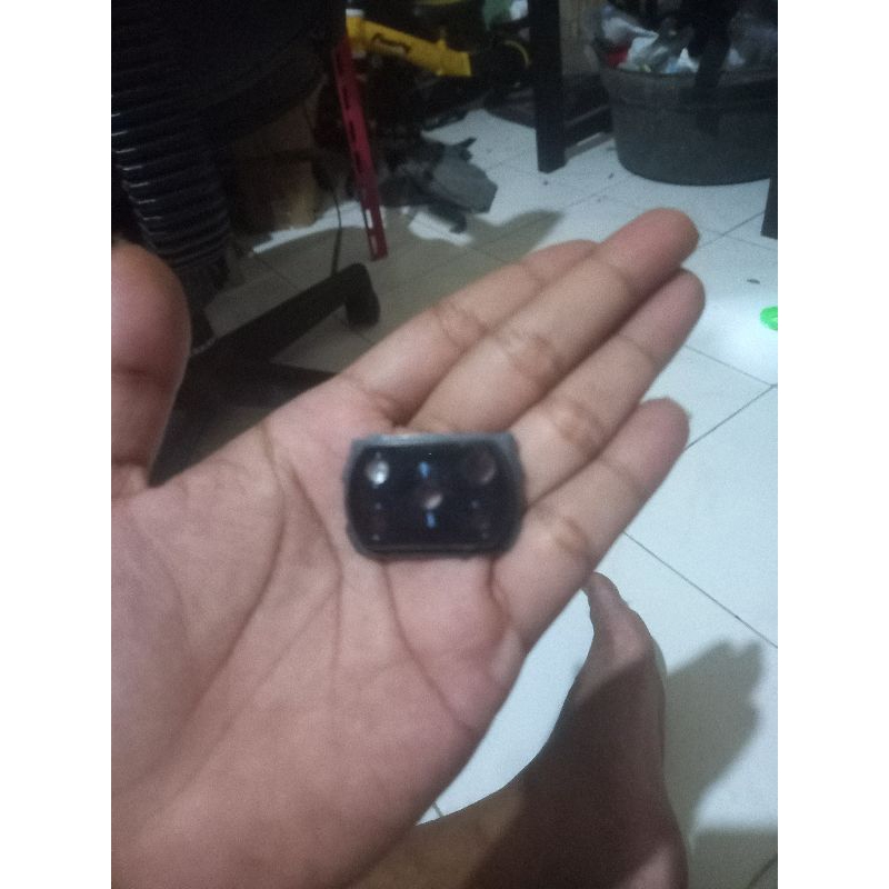 kaca kamera belakang x3 pro
