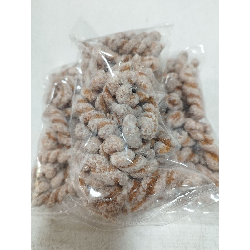 

Kue Untir-untir/Putar-putar