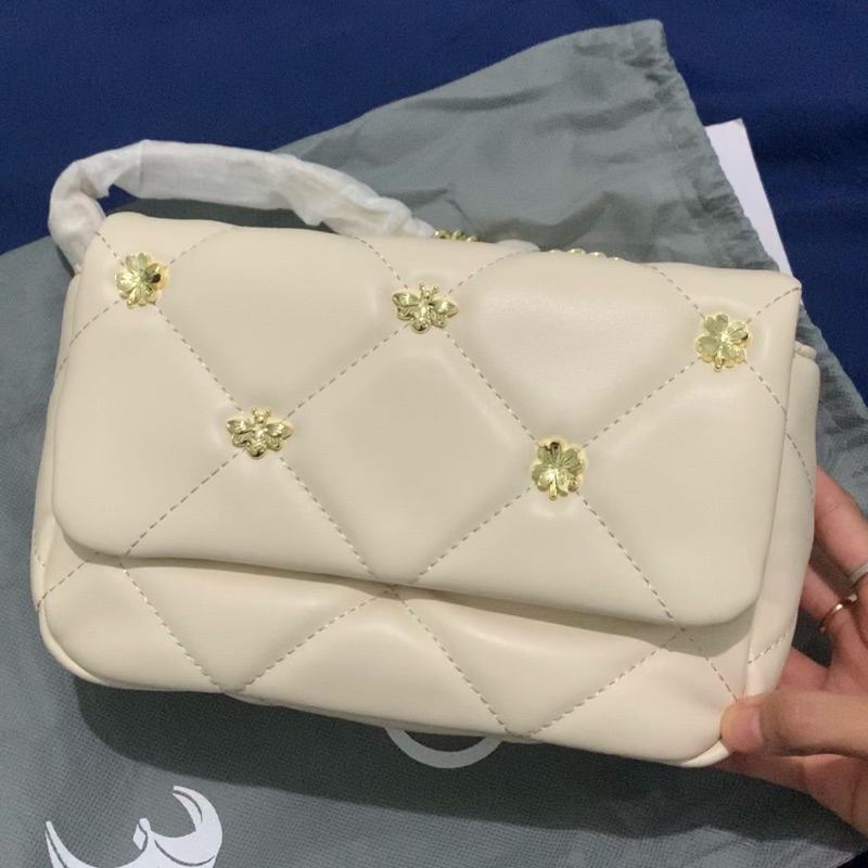 Tas EVB