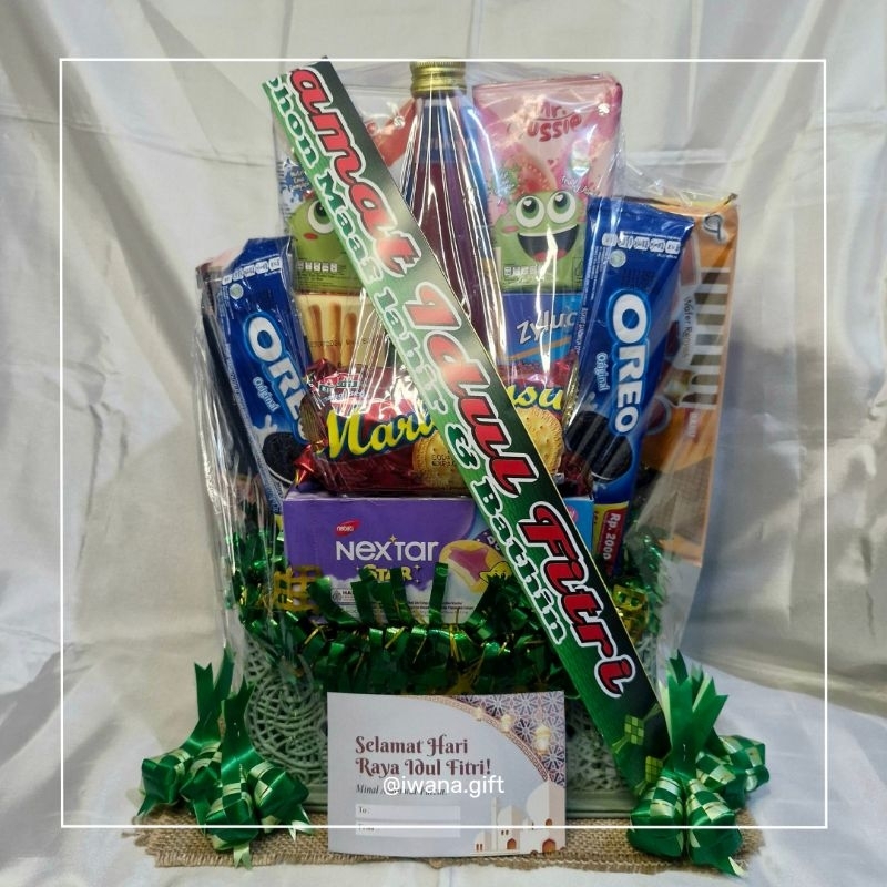 

(PO 1 HARI | PENGIRIMAN TERAKHIR TGL 29 MARET) Parcel Lebaran / Parcel Idul Fitri / Parcel Lebaran Surabaya / Free Kartu Ucapan