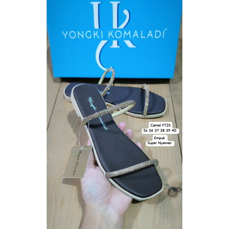 Sandal Flat Wanita Dewasa Original Brand Yongki Komaladi