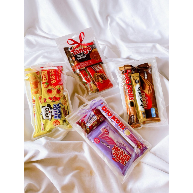 

Swasti (req tulisan min 10) Mini Gift Hampers Snack Hadiah Kado Lebaran Birthday Snack Pouch