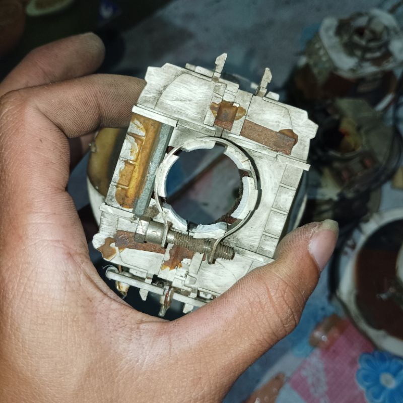 defleksi yoke juke yoke juk tv tabung 14-21 inch leher kecil soket 7 pin