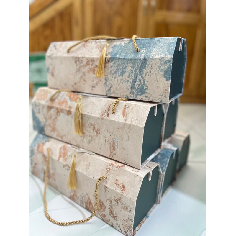 

HARDBOX HAMPERS LEBARAN | HARDBOX 3 TOPLES