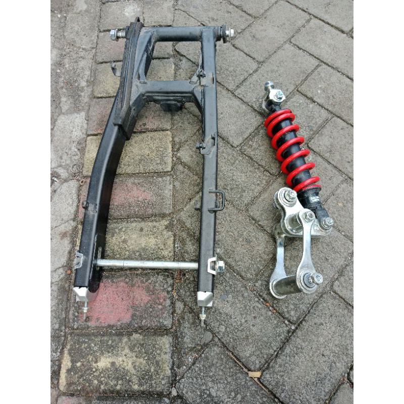 SWING ARM SHOCK BELAKANG PROLINK CBR CB150R ORIGINAL