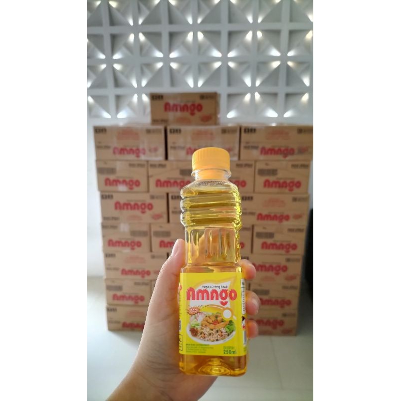 

Minyak goreng Amago 250ml kemasan botol 250ml